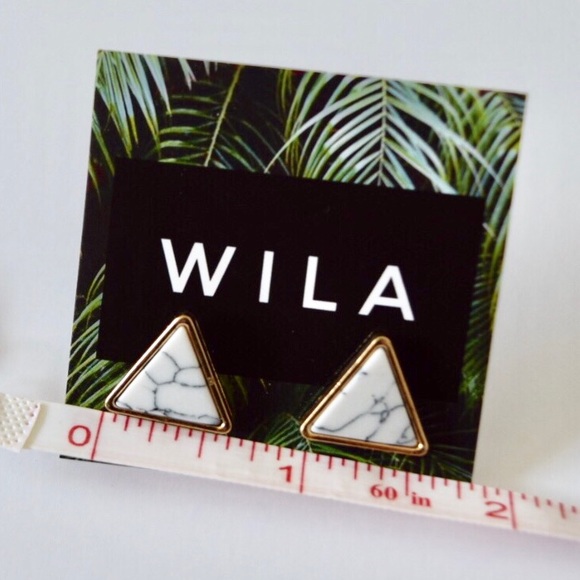 White Marble Triangle Gold Earrings - Picture 5 of 7